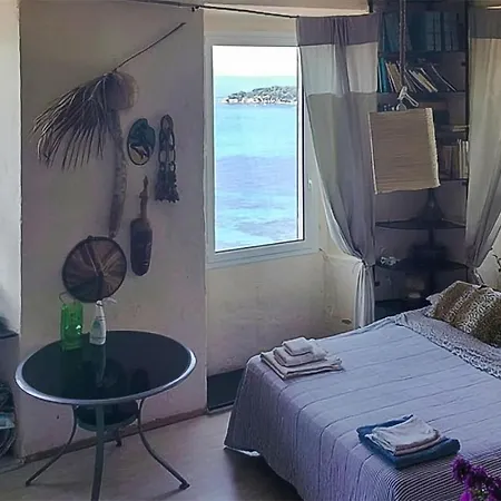 2 Bedroom Beautiful In Апартаменты Вентимилья